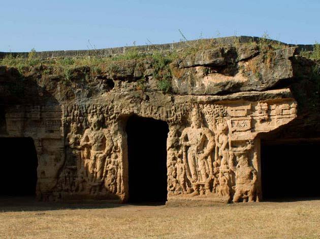 Khambhalida Caves